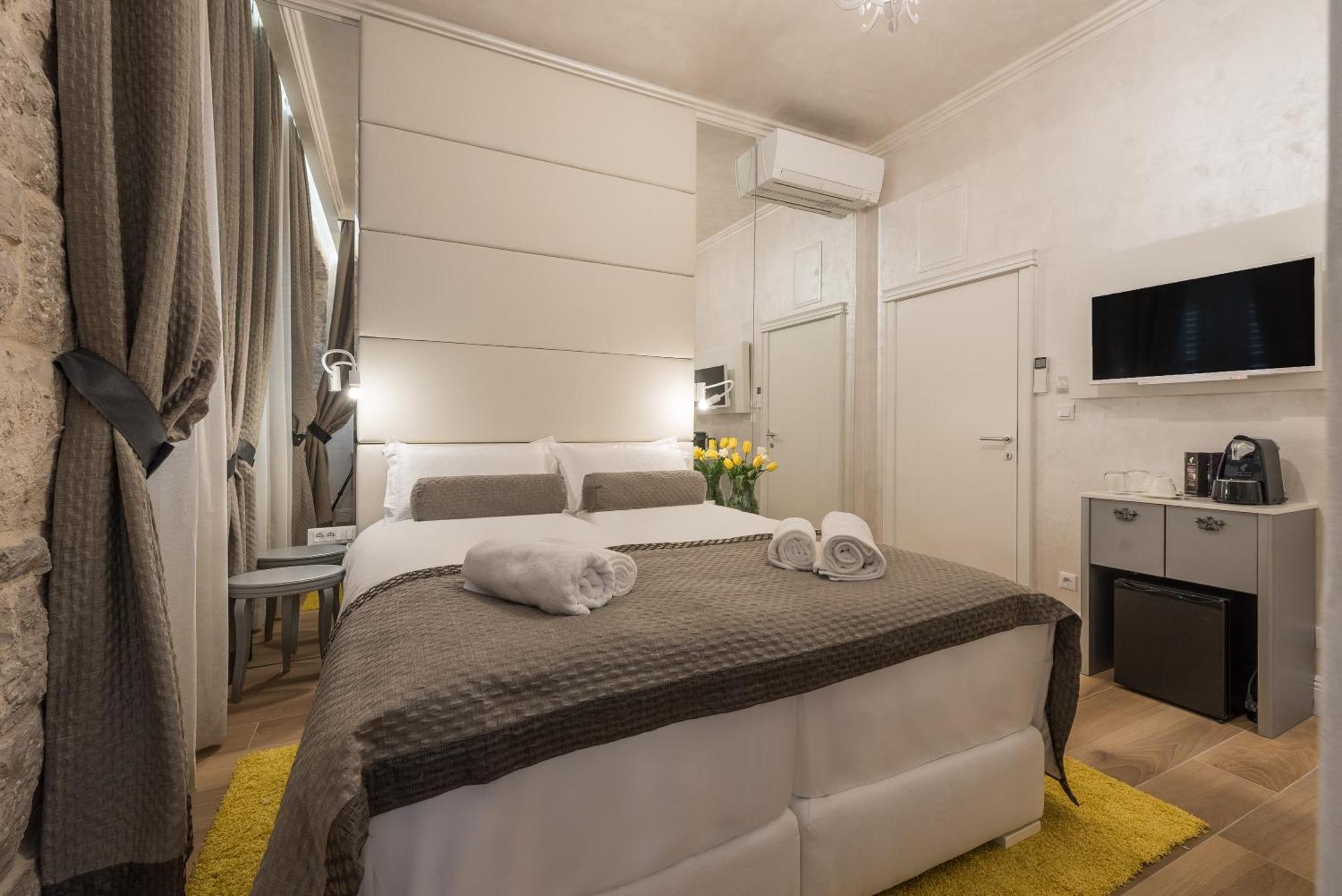 Zara Palace - Design Rooms Екстериор снимка
